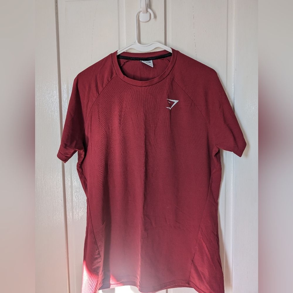 Gymshark - Arrival T-Shirt Red - Medium